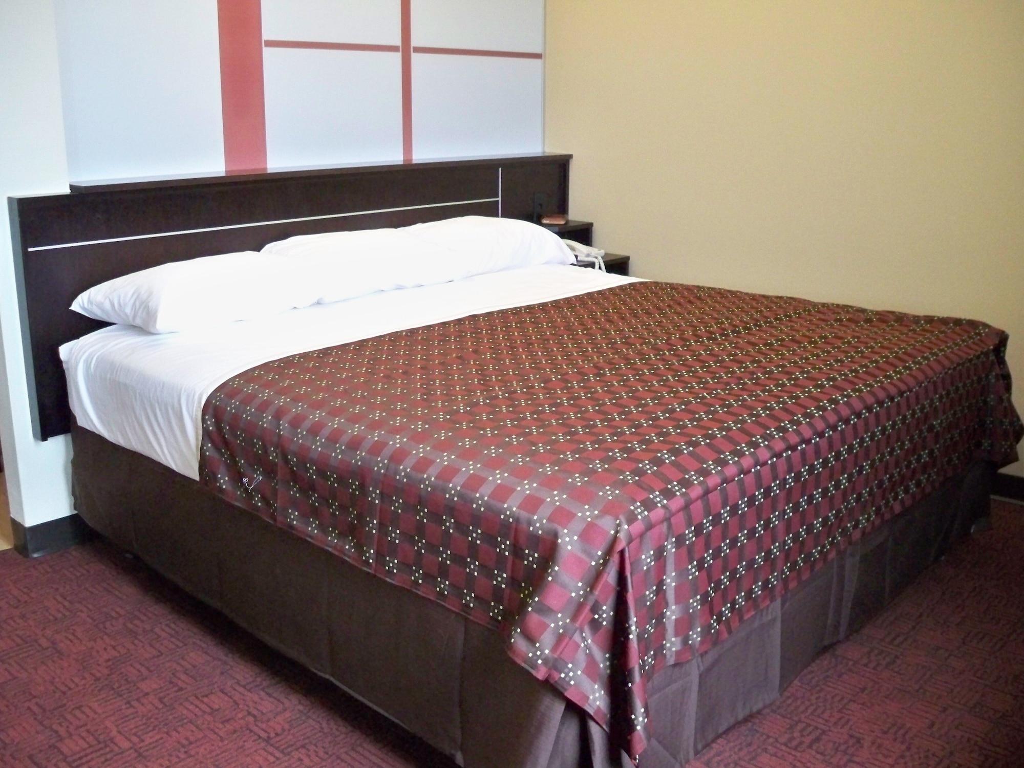 Red Roof Inn & Suites Beaumont Ngoại thất bức ảnh