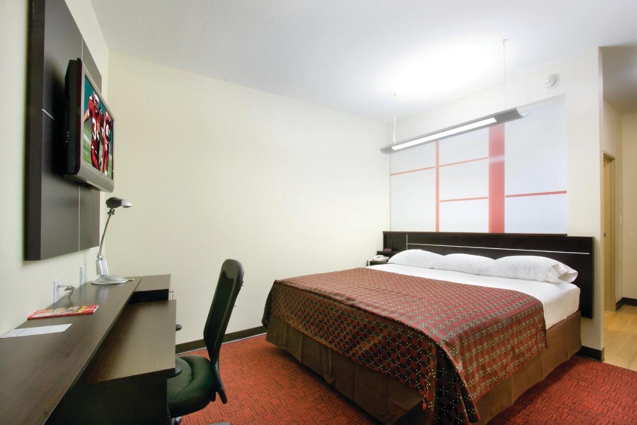 Red Roof Inn & Suites Beaumont Ngoại thất bức ảnh